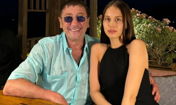 «Аврора делает это очень мило»: Лепс рассказал, как его радует 18-летняя невеста